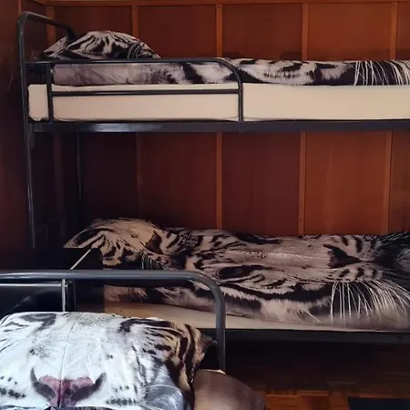 Homestay Dolgozoi Szallas, Munkasszallas