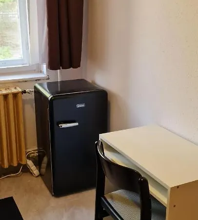 Dolgozoi Szallas, Munkasszallas * Gyongyos